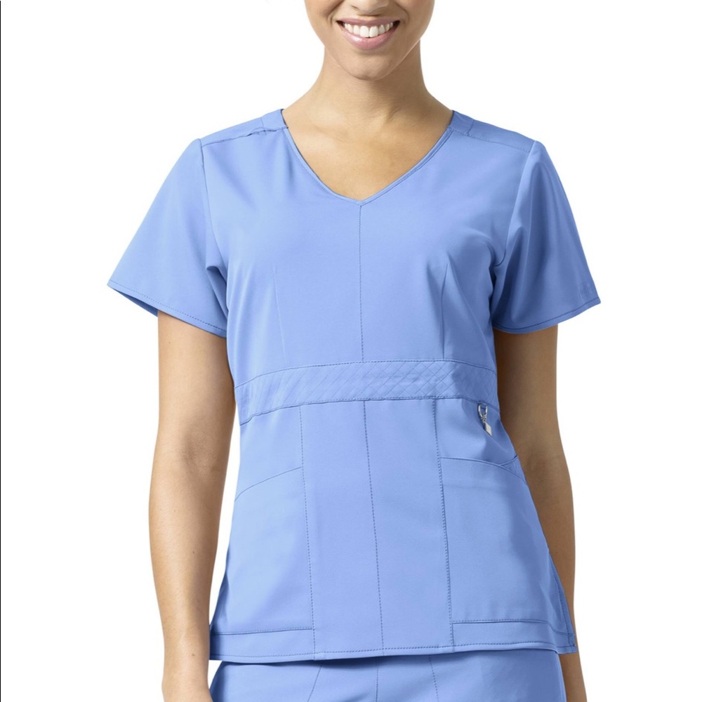 Vera Bradley Light Blue Quilted Scrub Set